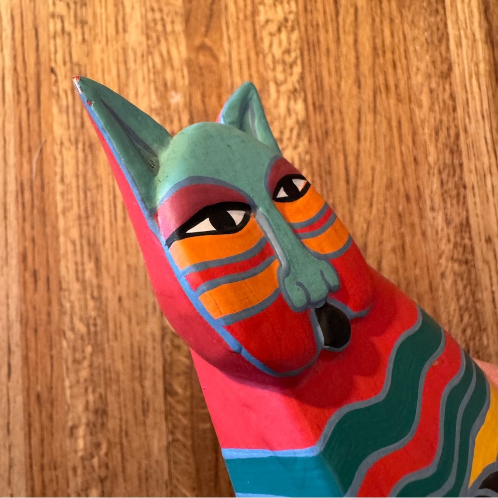 Laurel Burch-Style Hand Painted Wood Cat 5” tall Kitten Decor - Picture 7 of 9